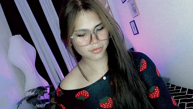 PrettyBlythes_TS webcam