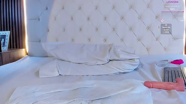 Amelia_Rossetti webcam