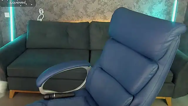 NikkyReyyy webcam
