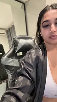 LilMisIndianx webcam