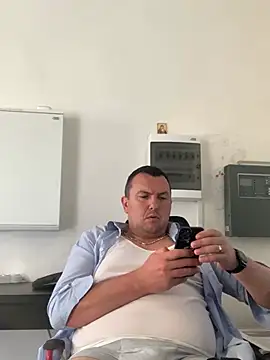 Mike8523 webcam