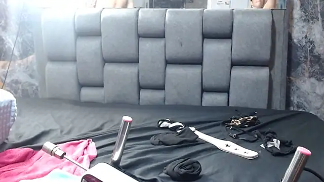 Couple_Gold69 webcam