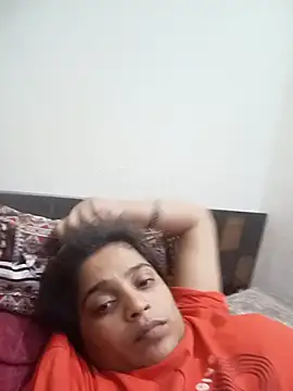 Trisha_71 webcam