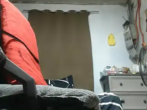 30cmMONSTERCOCKnBIGLOAD4u webcam