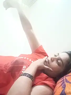 Trisha_71 webcam