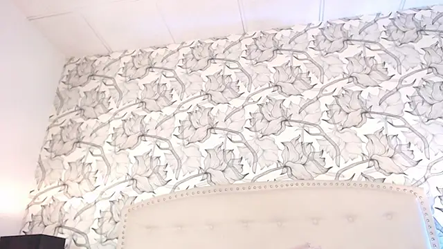 Venusandrea29 webcam