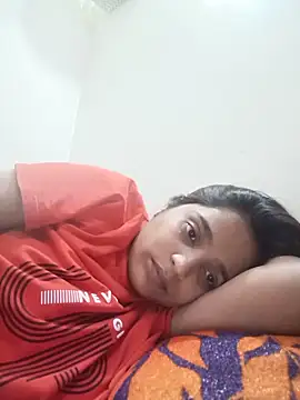 Trisha_71 webcam
