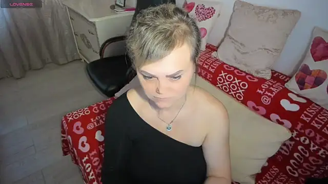 MildMature webcam