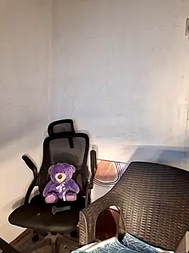 Felix_Asher webcam
