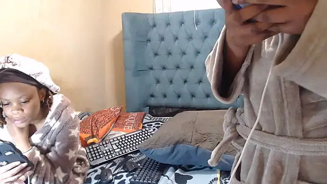 EbonyEssence webcam