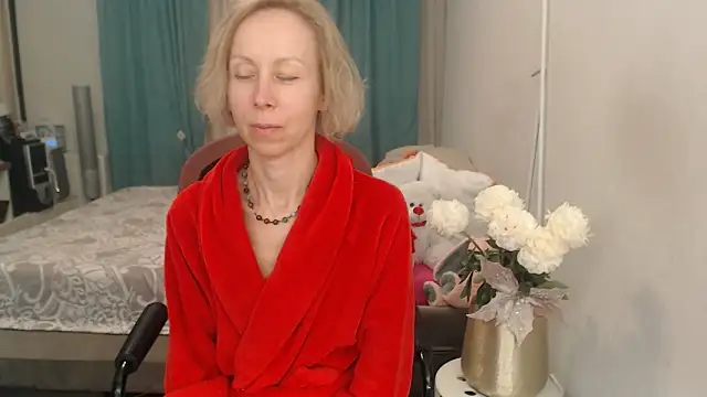 LuxuryNika webcam