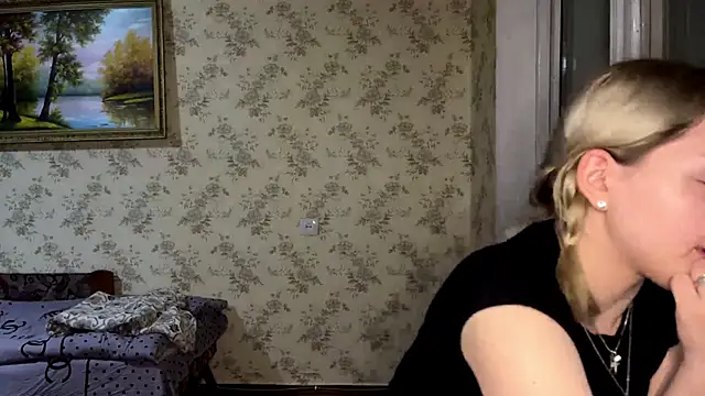 AlisiaStreitmatter webcam