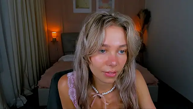 LuluAlis webcam