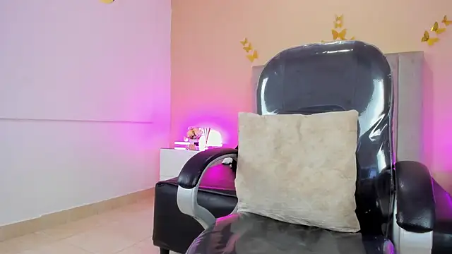 Nascary_Fox webcam