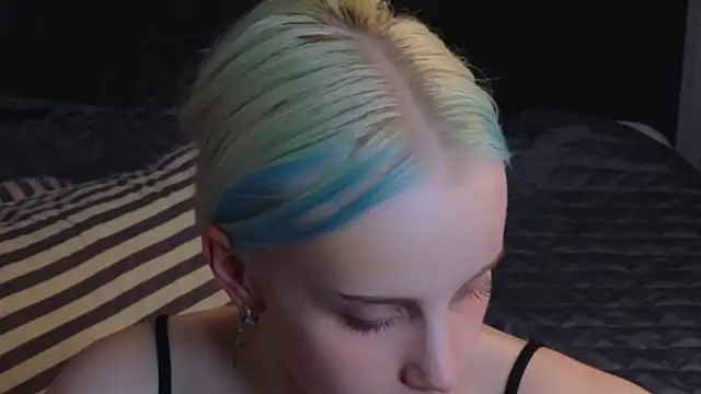 KirstinMcgeady webcam