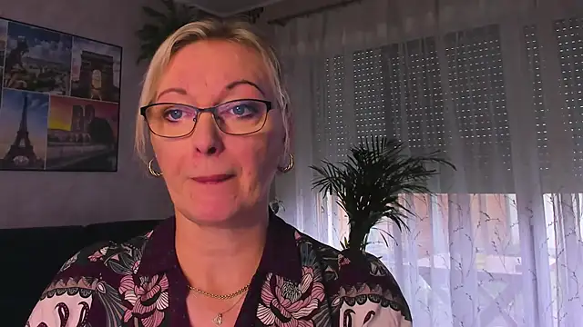 vanessa_chat webcam