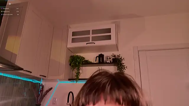 MichaellaMoon webcam