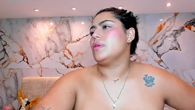 kiana_cream webcam