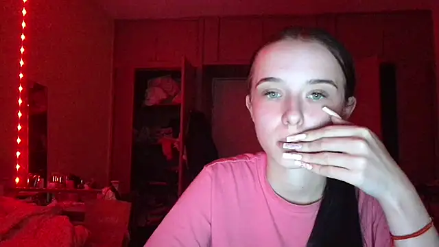 Emilia_Light webcam