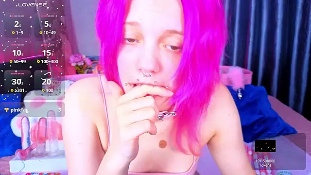 KittieHeart webcam