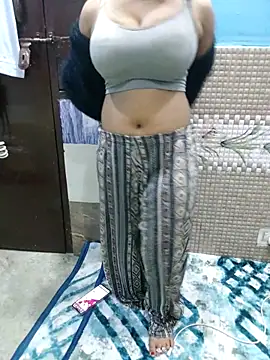 Aashiya_khan0 webcam