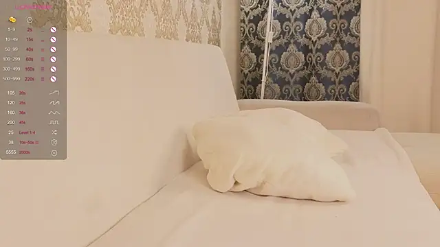 foxy_bloomm webcam