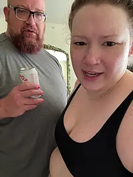 PiggyRose webcam