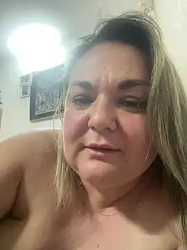 MikyVesela live sex cam
