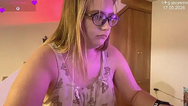 JacyWinslat webcam