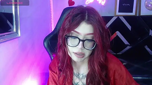 Red_Bunny_v webcam