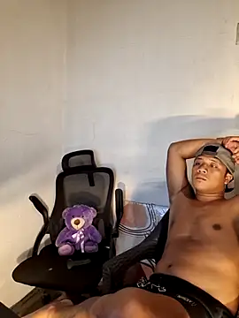 Felix_Asher webcam