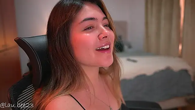 Lau_Bee webcam