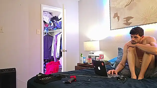Mrkarizma webcam