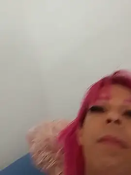 blondebitchlitle webcam