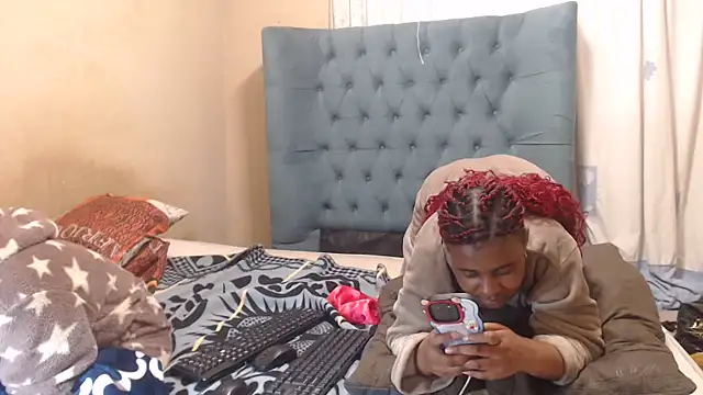 EbonyEssence webcam