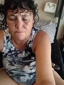 Bored_Grandma webcam