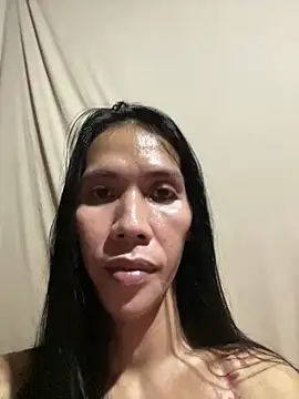 LoveRUBY143 webcam