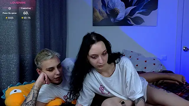 LuxuryLoverss webcam