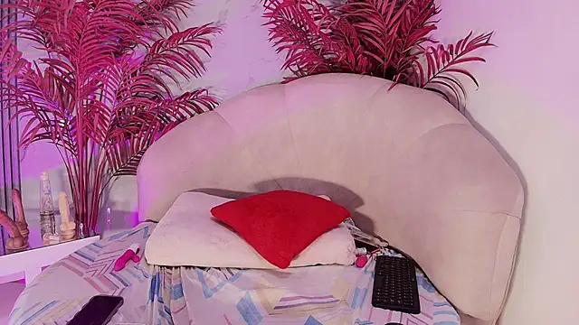 Charlotte_Greey webcam