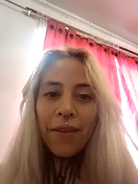 sofigirlgold webcam