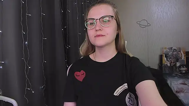 MissBrightShine webcam