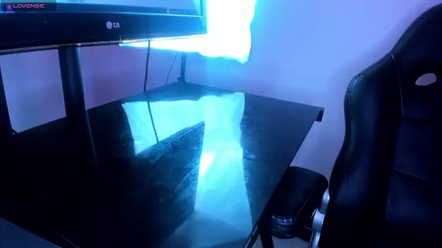Iris_Roses webcam