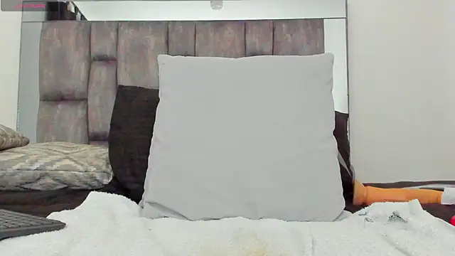 alyssia_ocean webcam