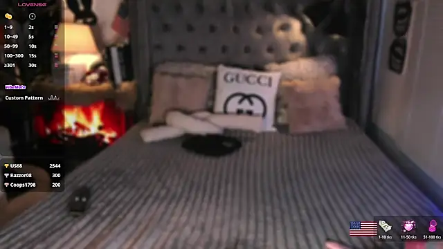 ZyraGoddes webcam