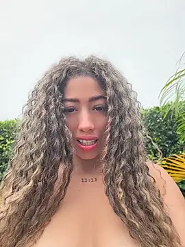 roxyrougee webcam