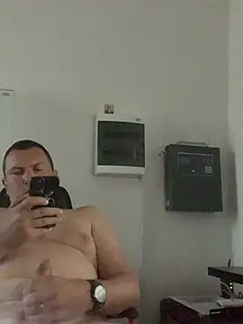 Mike8523 webcam