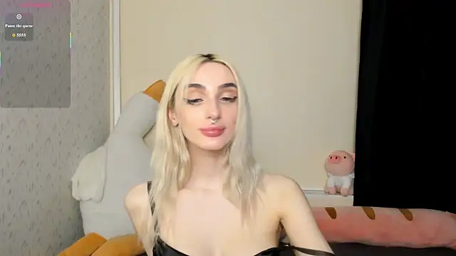 succubantra webcam
