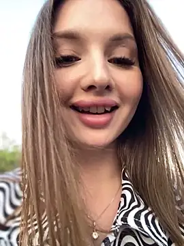 KrisMagnoly webcam