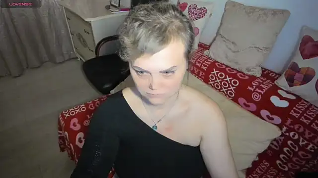 MildMature webcam
