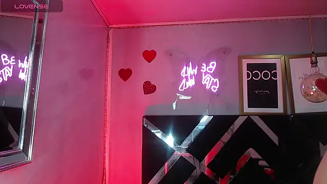 Red_Bunny_v webcam